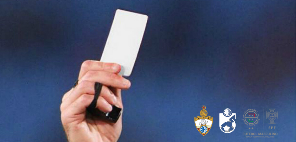 Técnico e Atleta do SC Vianense brindados com cartão branco!